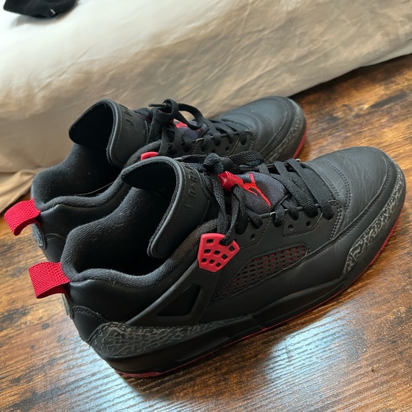 Jordan Black and Red Sneakers - Picture 2 of 5
